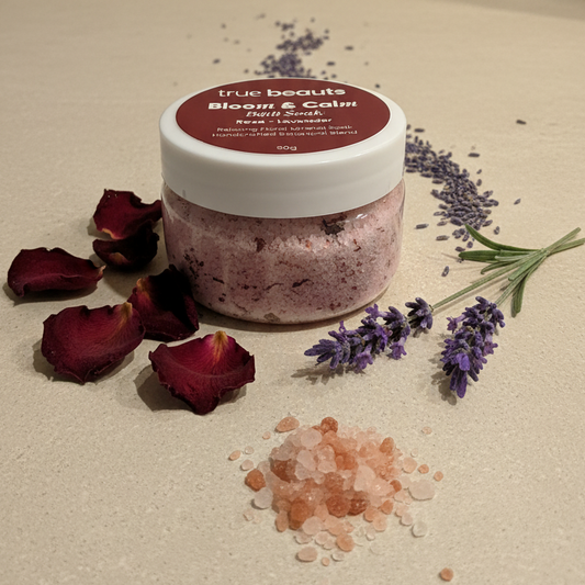 Relaxing Rose & Lavender Bath Salt | Aromatherapy Soak – True Beauts 50g